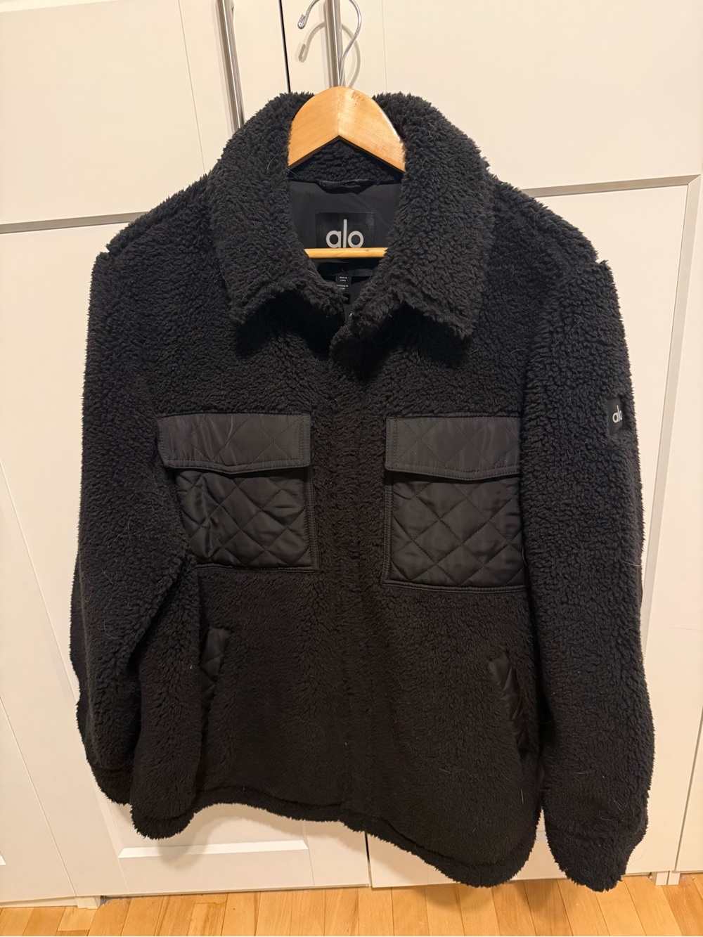 ALO Yoga Black Sherpa Jacket with Quilted Pockets